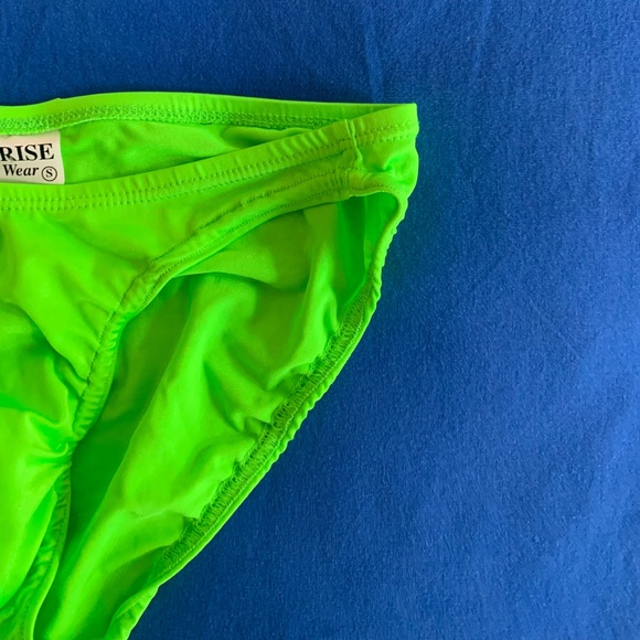 Vintage Neon Green Posing Trunks - Picture 3 of 4